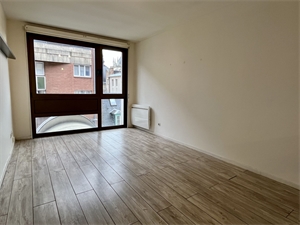 appartement à la location -   80000  AMIENS, surface 43 m2 location appartement - APR738259